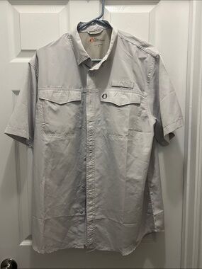 The American Outdoorsman fishing shirt